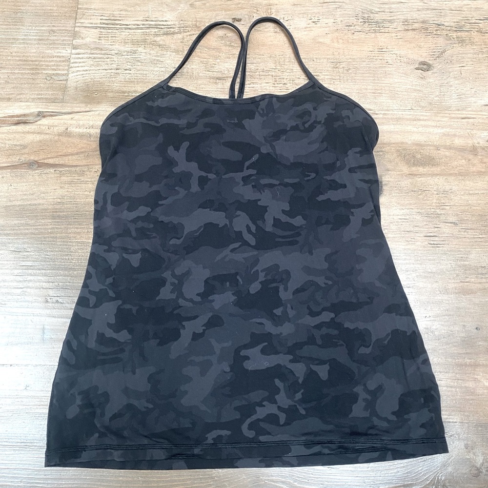 Lululemon tank top